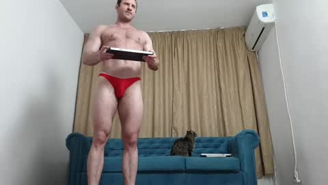 Snapshot of blond_god chatting on 10/05/25, 08:29 Andreas online show from 10/05/25, 08:29