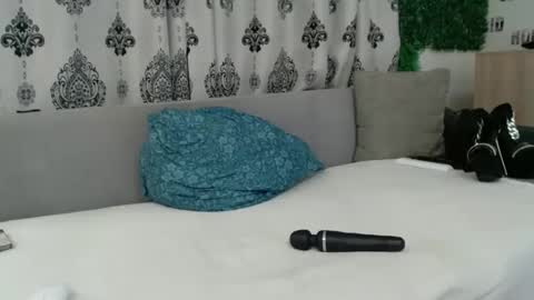 blonddaiana23 online show from 11/15/25, 02:42