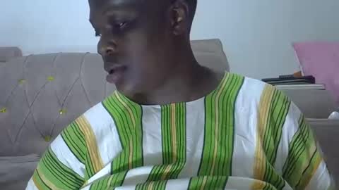 Abbygael online show from 11/07/25, 12:21