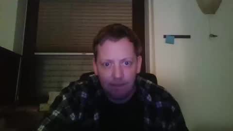 Snapshot of blonde32m chatting on 01/21/25, 11:24 blonde32m online show from 01/21/25, 11:24