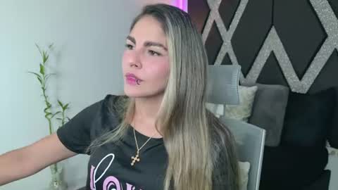 alejandra online show from 07/10/26, 03:44