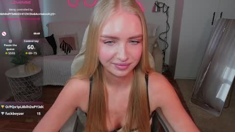 Nessa online show from 04/03/26, 10:46