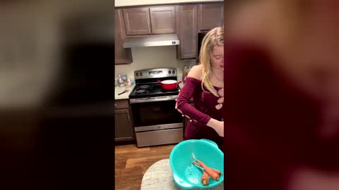 blondebunny999 online show from 02/20/26, 09:59