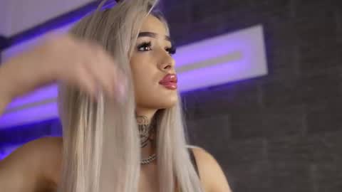 blondie_muller online show from 12/15/25, 09:08