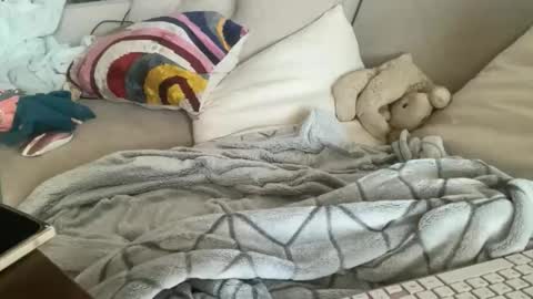 Snapshot of blondieslutt chatting on 11/07/25, 05:24 IM TRYNG online show from 11/07/25, 05:24