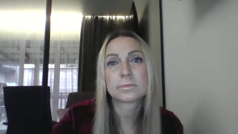 Snapshot of blondkitti chatting on 12/03/25, 09:07 Iren online show from 12/03/25, 09:07