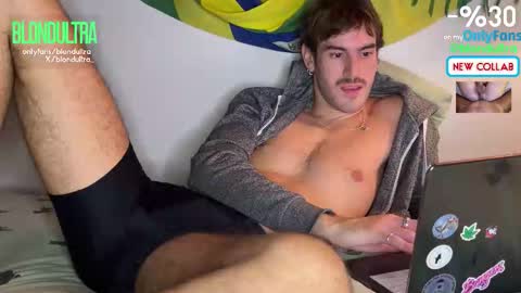 Snapshot of blondultra chatting on 11/28/25, 04:53 blondultra online show from 11/28/25, 04:53