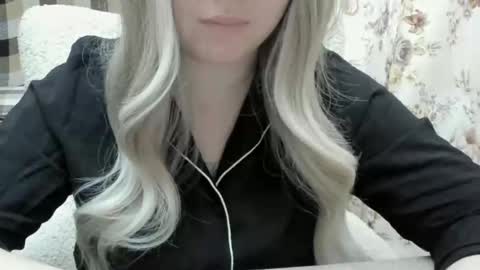 blondymargaret online show from 03/09/25, 11:47