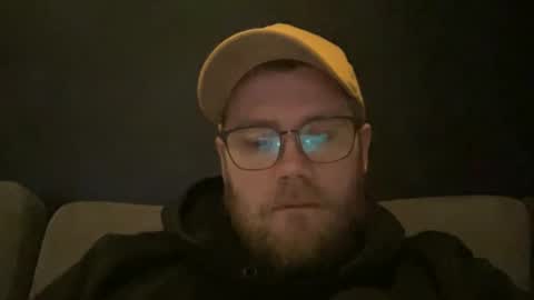 Snapshot of bloodbank23 chatting on 12/02/24, 07:27 Thomas online show from 12/02/24, 07:27