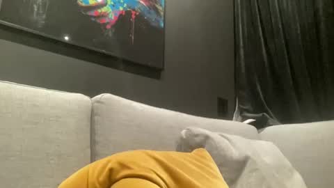 Snapshot of bloodbank23 chatting on 01/31/25, 07:08 Thomas online show from 01/31/25, 07:08