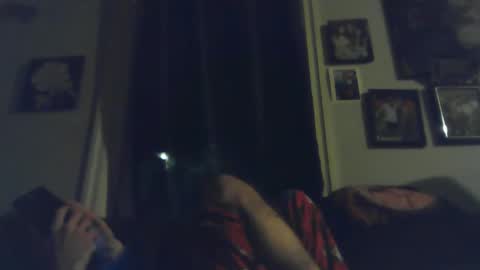 Snapshot of blowme19866 chatting on 02/17/25, 03:47 blowme19866 online show from 02/17/25, 03:47