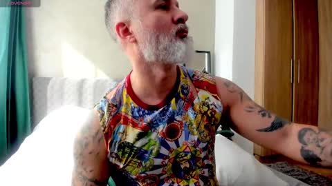 Snapshot of blowmyxxl chatting on 03/07/25, 08:02 Nico online show from 03/07/25, 08:02