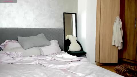 Snapshot of blowmyxxl chatting on 09/24/25, 07:55 Nico online show from 09/24/25, 07:55