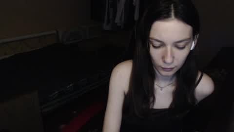 Snapshot of blue__velvet_ chatting on 06/27/26, 09:53 blue__velvet_ online show from 06/27/26, 09:53