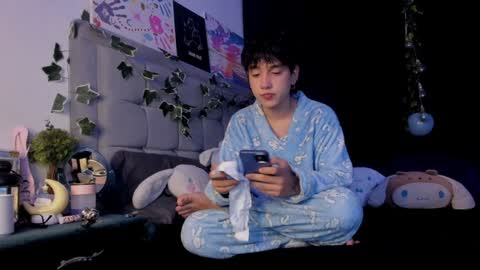 Blue online show from 01/27/25, 07:45