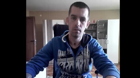 Runaway online show from 03/06/26, 01:18