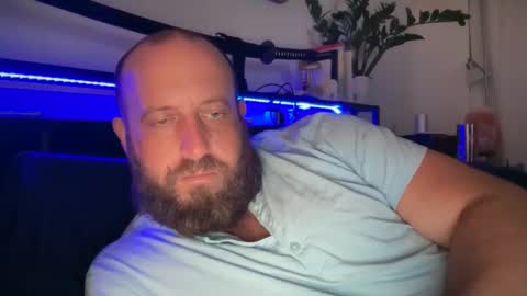 blue_eyes247 online show from 05/22/26, 12:51