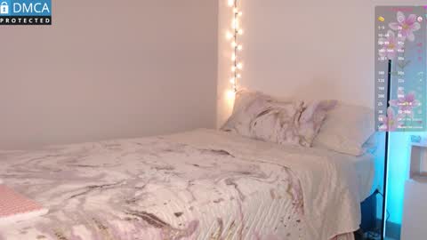 Blue online show from 03/28/26, 02:55