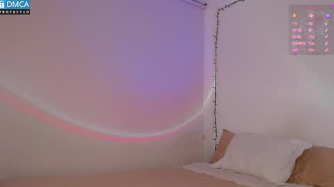 Blue online show from 04/21/26, 02:48