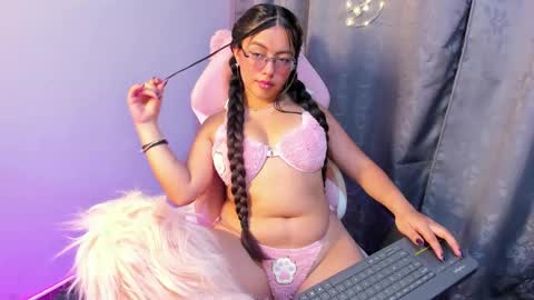 Snapshot of blue_sky18 chatting on 03/04/26, 06:58 hanna online show from 03/04/26, 06:58