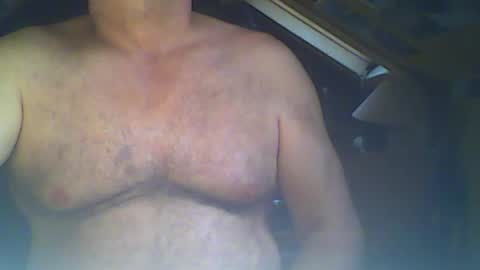 Snapshot of bluebox65 chatting on 08/09/26, 02:55 bluebox65 online show from 08/09/26, 02:55