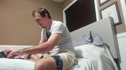 Snapshot of bluecollarfck chatting on 12/08/24, 07:15 Dominick Wyte online show from 12/08/24, 07:15