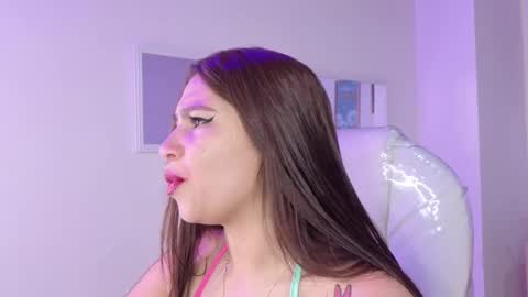        online show from 12/18/25, 11:38