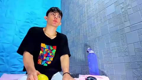 Snapshot of blueestar03 chatting on 12/09/24, 12:19 blueestar03 online show from 12/09/24, 12:19