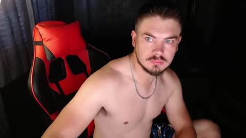blueeyeboy0 online show from 12/02/24, 04:31
