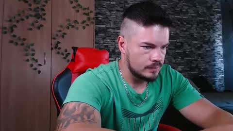 blueeyeboy0 online show from 03/17/26, 07:55