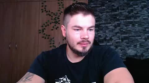blueeyeboy0 online show from 05/25/26, 08:53