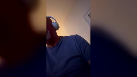 blueeyecowbow online show from 03/14/26, 07:14