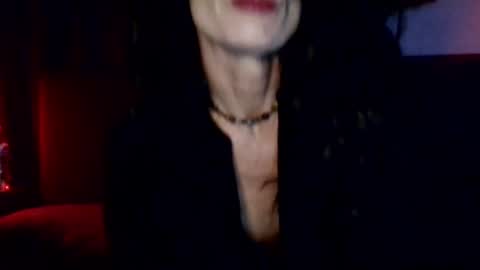 Snapshot of blueeyedlie chatting on 02/15/25, 06:23 Blueeyedlie online show from 02/15/25, 06:23