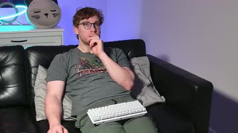 blueeyedtallguy online show from 11/12/25, 02:34