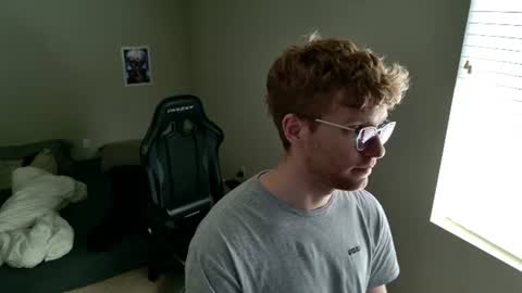 blueeyedtallguy online show from 07/12/26, 08:22