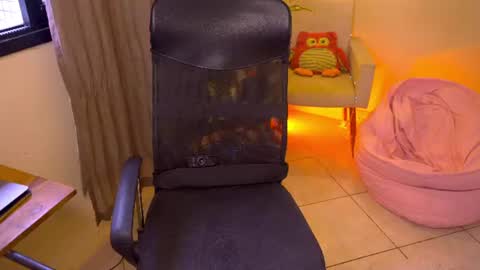 FLORAA online show from 07/04/26, 12:55