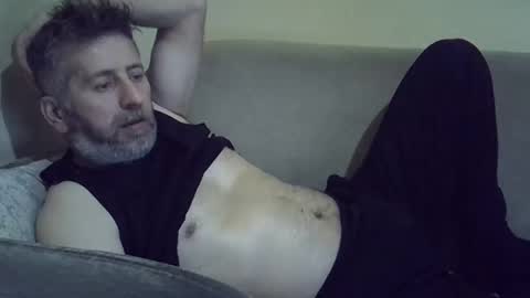 blue online show from 02/11/25, 04:56