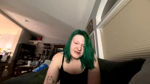 blueluna203 online show from 09/14/25, 04:33