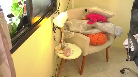 Snapshot of bluemysticlady chatting on 01/13/25, 11:19 FLORAA online show from 01/13/25, 11:19