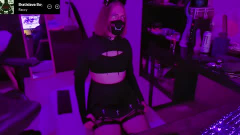 Blue online show from 02/10/26, 09:08