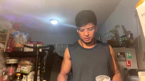 bluevegeta143 online show from 11/27/25, 01:51