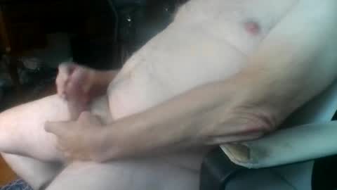 Snapshot of bluexenon chatting on 08/07/26, 07:49 bluexenon online show from 08/07/26, 07:49