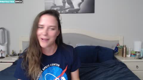 Stacey online show from 09/18/25, 10:06