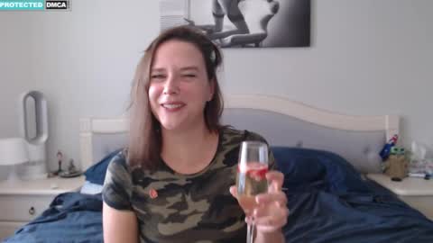 Snapshot of bluexstacey chatting on 04/25/26, 04:15 Stacey online show from 04/25/26, 04:15