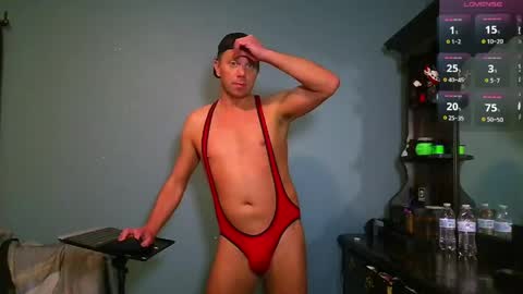 Snapshot of blueyes_hung1 chatting on 04/20/26, 06:38 Fun Boi online show from 04/20/26, 06:38