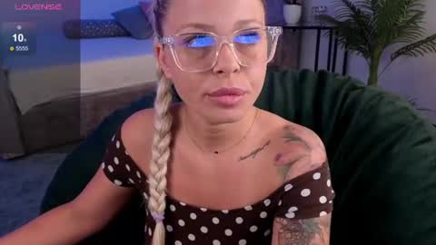 Kate online show from 07/23/26, 06:55