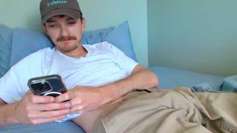 blue online show from 05/22/26, 05:07