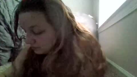 Snapshot of bluivey chatting on 03/25/26, 05:08 bluivey online show from 03/25/26, 05:08