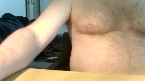 Snapshot of blundernew chatting on 01/08/25, 09:32 blundernew online show from 01/08/25, 09:32