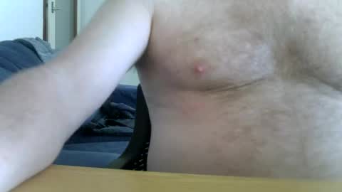 Snapshot of blundernew chatting on 03/05/25, 09:27 blundernew online show from 03/05/25, 09:27